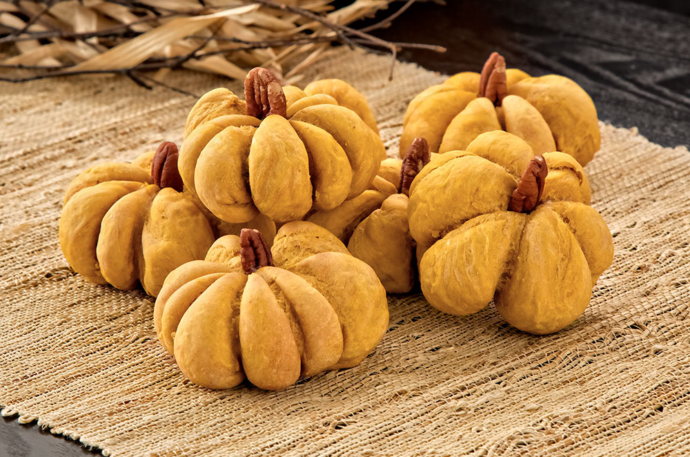 Pumpkin rolls
